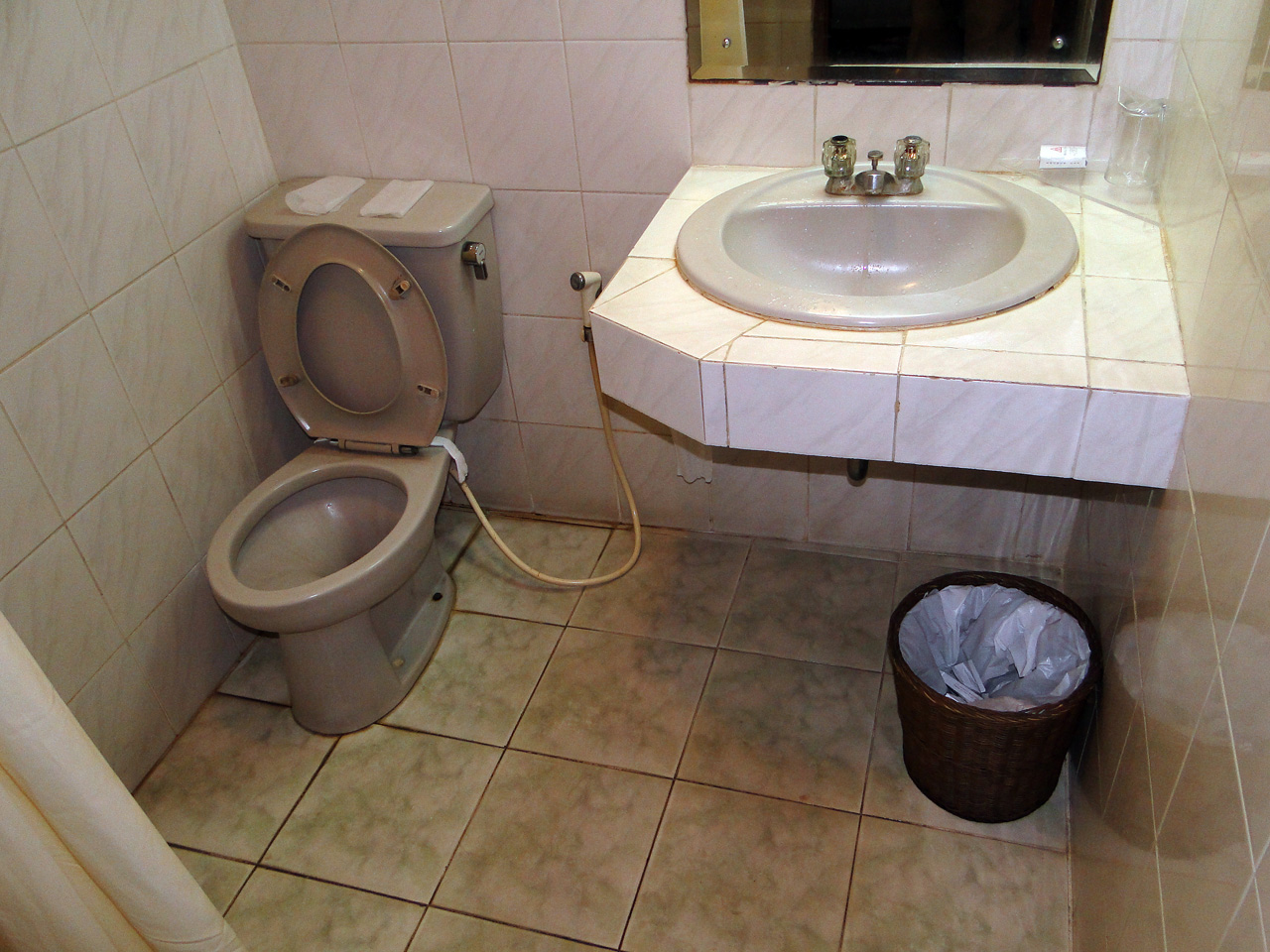 Bitte nur mit ernstem Bedürfnis.